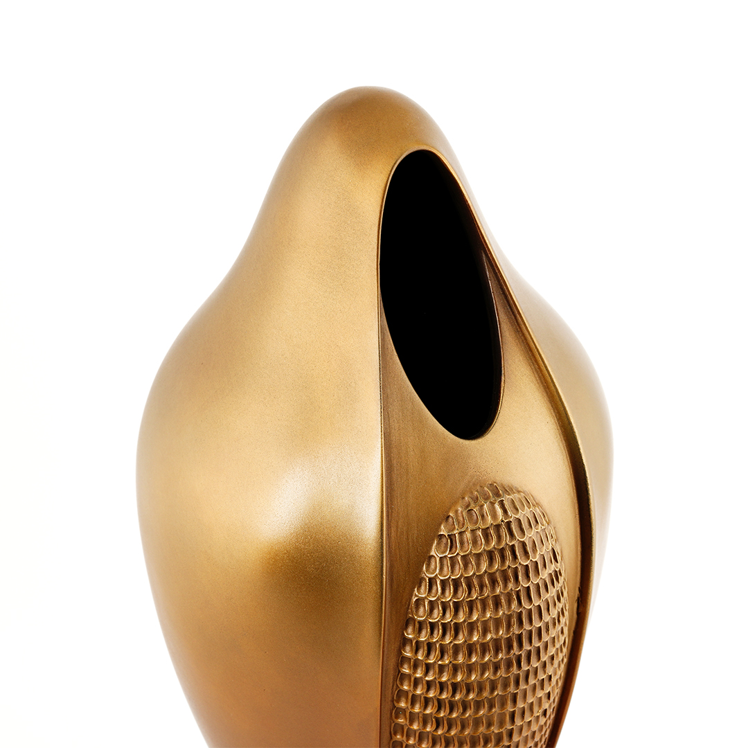 Al Qoyawayma Corn Maiden Bronze Sculpture - Image 4